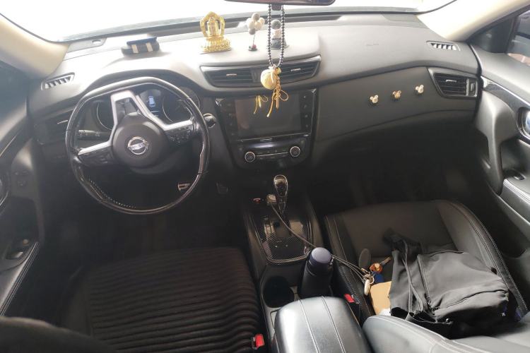 Used Nissan X-Trail 2021 2.0L CVT 2WD XL Premium Commemorative Edition Center Console