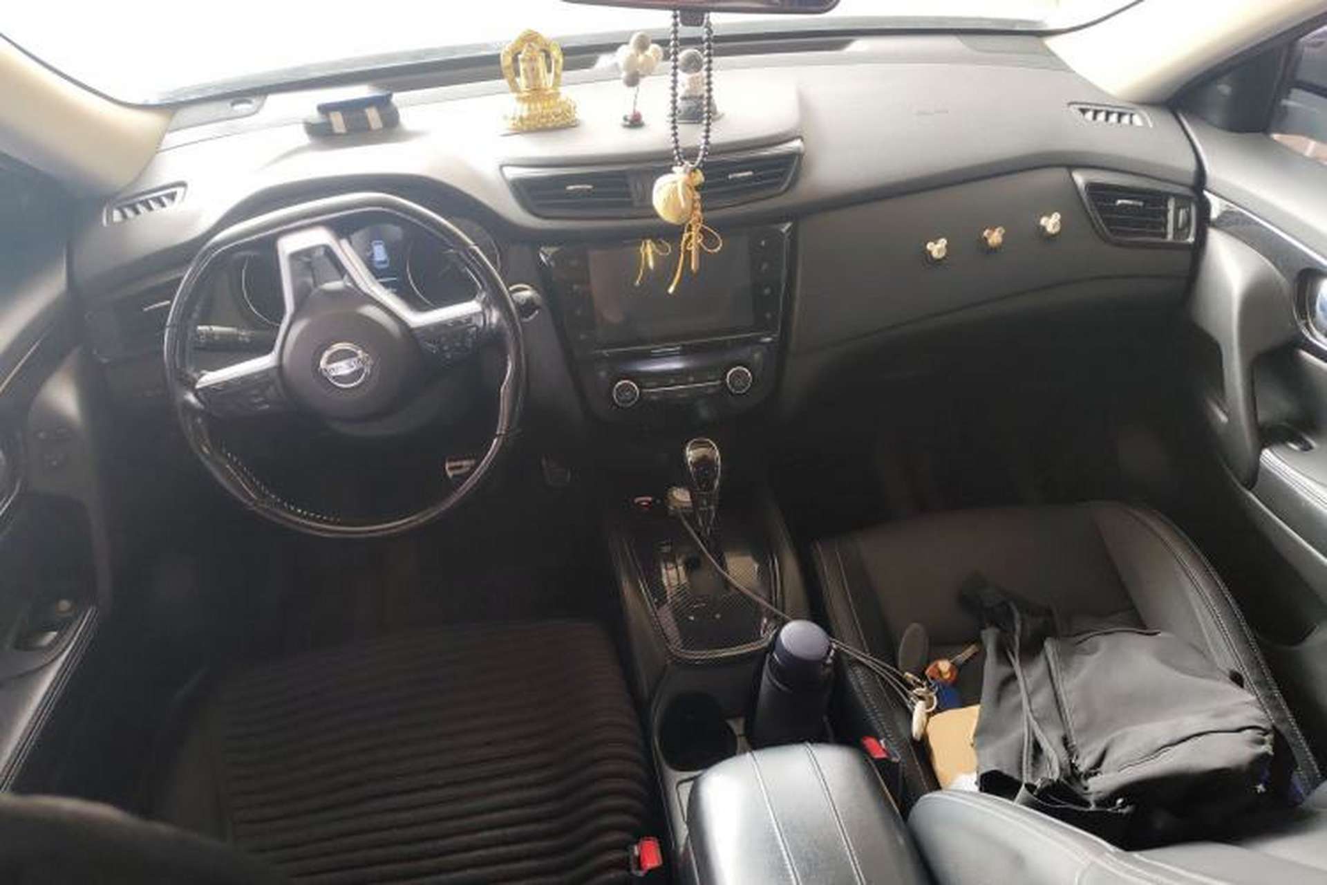 Used Nissan X-Trail 2021 2.0L CVT 2WD XL Premium Commemorative Edition Center Console