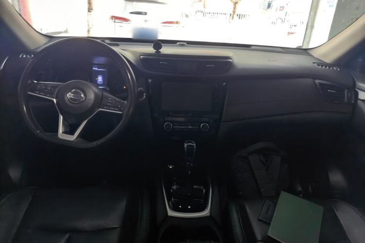 Used Nissan X-Trail 2021 2.0L CVT 2WD XL ITS SmartConnect Comfort Edition Center Console