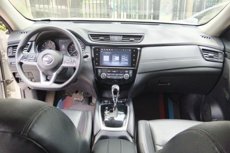 Used Nissan X-Trail 2021 2.5L CVT 4WD XL SmartConnect Leading Edition Center Console