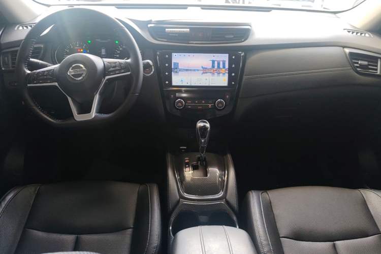 Used Nissan X-Trail 2021 2.0L CVT 2WD XL ITS SmartConnect Comfort Edition Center Console