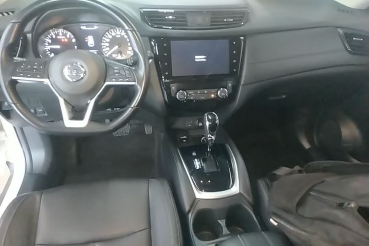 Used Nissan X-Trail 2021 2.0L CVT 2WD XL Premium Commemorative Edition Center Console