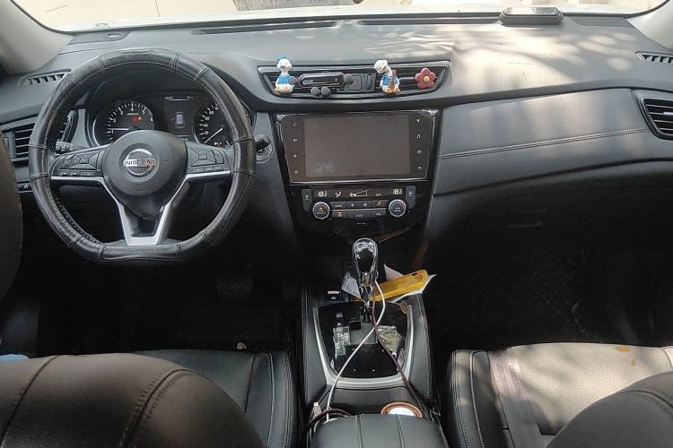 Used Nissan X-Trail 2021 2.0L CVT 2WD XL ITS SmartConnect Comfort Edition Center Console