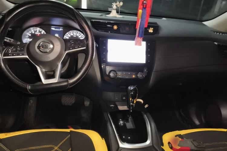 Used Nissan X-Trail 2021 2.0L CVT 2WD XL ITS Comfort Commemorative Edition Center Console