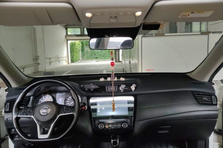 Used Nissan X-Trail 2021 2.0L CVT 2WD XL ITS Comfort Commemorative Edition Center Console