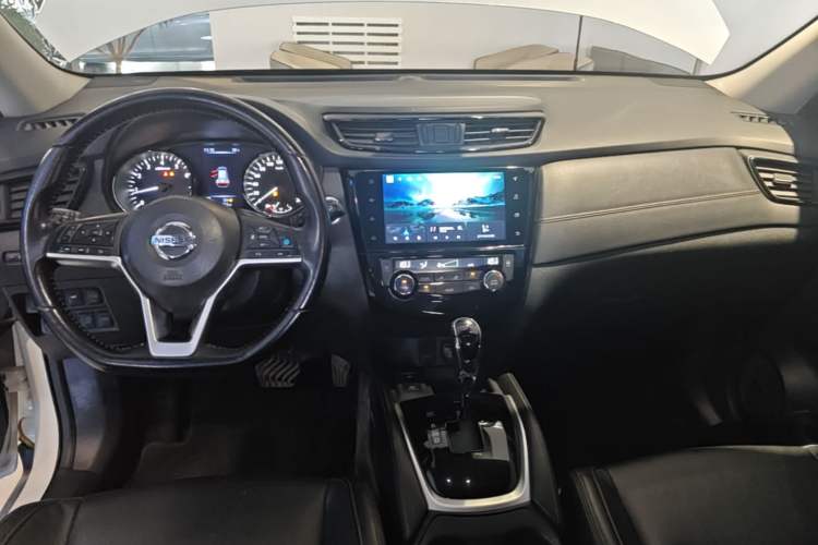 Used Nissan X-Trail 2021 2.5L CVT 4WD XL ITS Luxury Navigation Edition Center Console