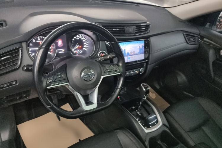 Used Nissan X-Trail 2021 2.0L CVT 2WD XL ITS Comfort Commemorative Edition Center Console