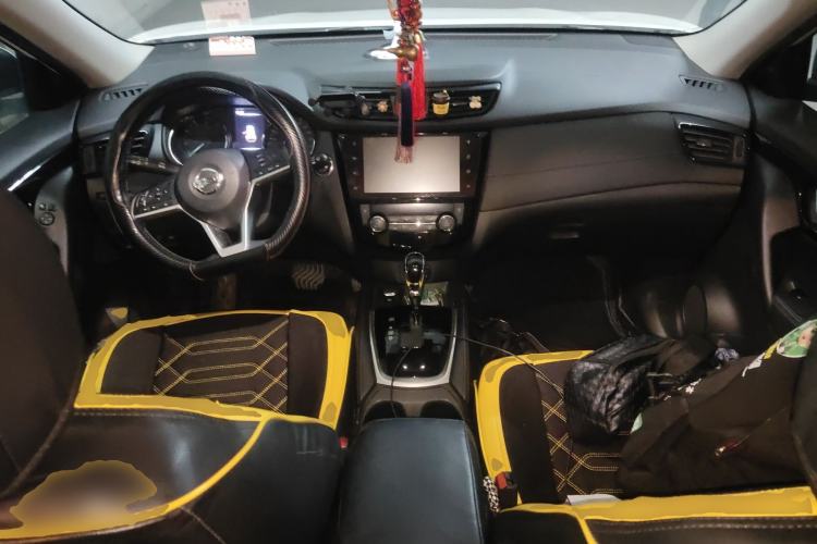 Used Nissan X-Trail 2021 2.0L CVT 2WD XL ITS Comfort Commemorative Edition Center Console