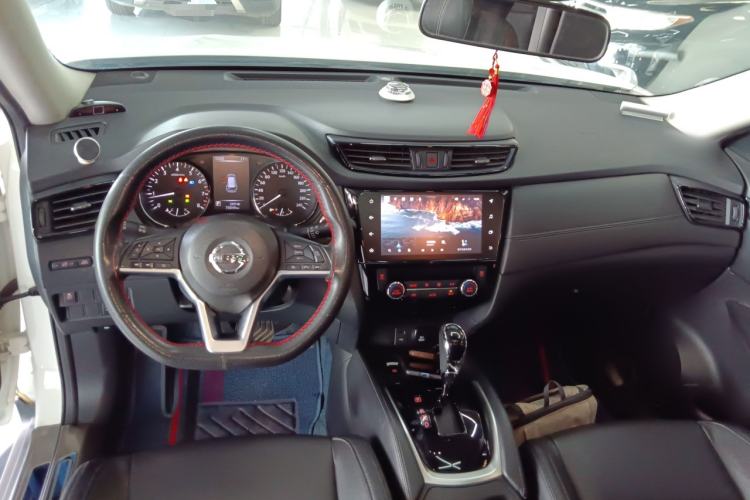 Used Nissan X-Trail 2021 2.0L CVT 2WD XL Premium Commemorative Edition Center Console