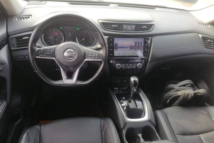 Used Nissan X-Trail 2021 2.0L CVT 2WD XL ITS Comfort Commemorative Edition Center Console
