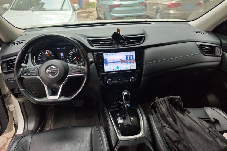 Used Nissan X-Trail 2021 2.0L CVT 2WD XL ITS Comfort Commemorative Edition Center Console
