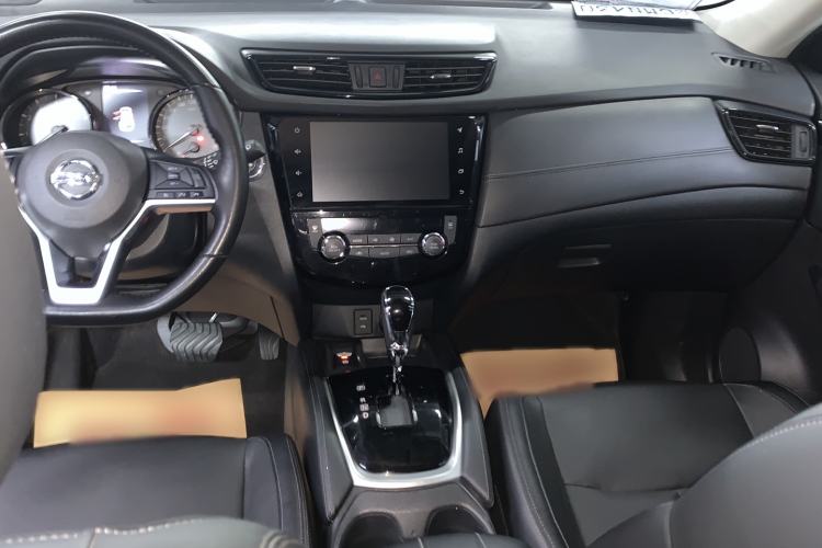 Used Nissan X-Trail 2021 2.0L CVT 2WD XL ITS Comfort Commemorative Edition Center Console