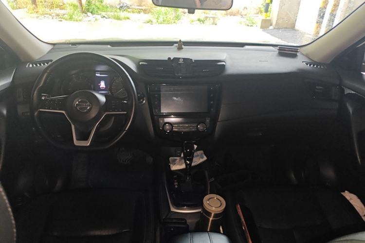 Used Nissan X-Trail 2021 2.0L CVT 2WD XL ITS Comfort Commemorative Edition Center Console