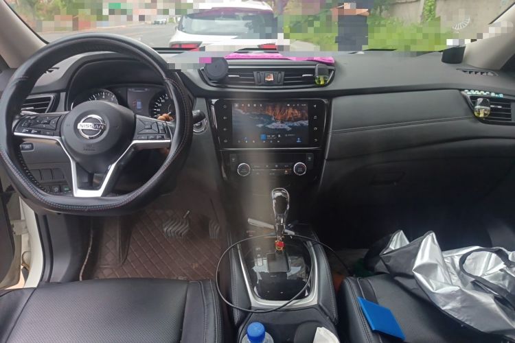 Used Nissan X-Trail 2021 2.0L CVT 2WD XL Premium Commemorative Edition Center Console