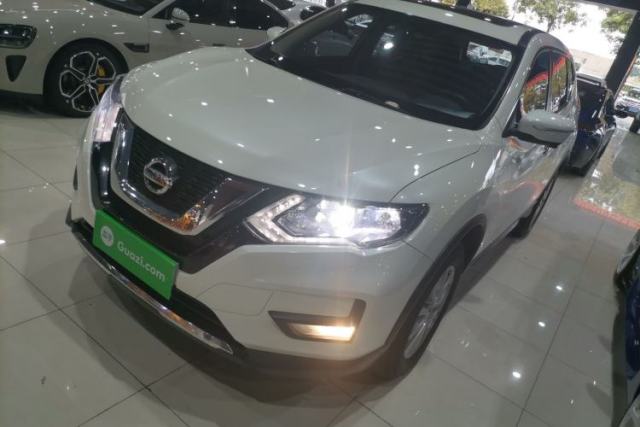 Ojetý Nissan X-Trail 2021 2.0L CVT 2WD XL ITS SmartConnect Comfort Edition