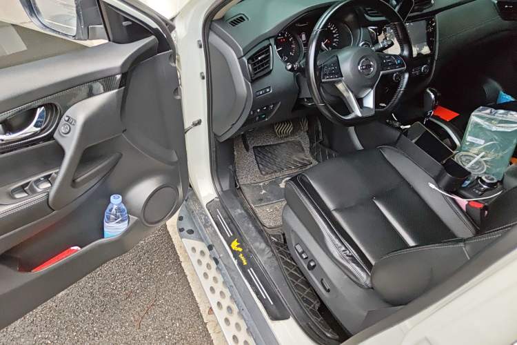 Used Nissan X-Trail 2021 2.5L CVT 4WD XL ITS 3-Row Luxury Flagship Edition Driver Seat