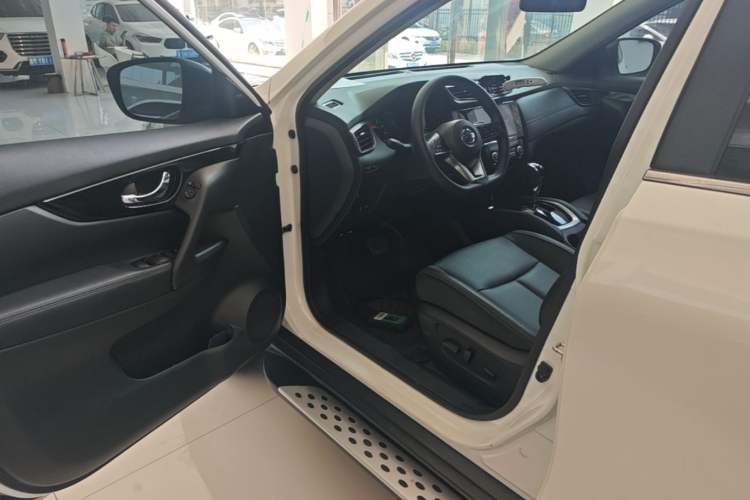 Used Nissan X-Trail 2021 2.0L CVT 2WD XL ITS SmartConnect Comfort Edition Driver Seat