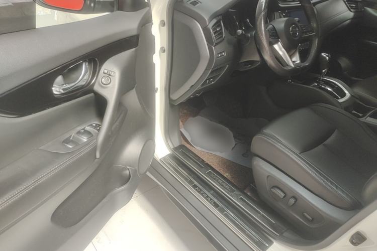 Used Nissan X-Trail 2021 2.0L CVT 2WD XL ITS SmartConnect Comfort Edition Driver Seat