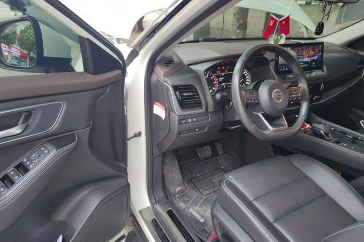 Used Nissan X-Trail 2021 VC-Turbo 300 CVT 4WD Luxury Edition 7-Seater Driver Seat