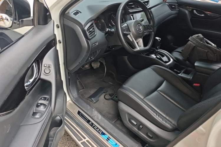 Used Nissan X-Trail 2021 2.0L CVT 2WD XL ITS Comfort Commemorative Edition Driver Seat