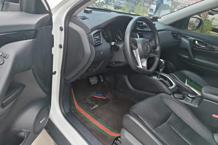 Used Nissan X-Trail 2021 2.5L CVT 4WD XL SmartConnect Leading Edition Driver Seat