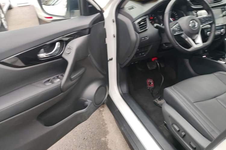 Used Nissan X-Trail 2021 2.0L CVT 2WD XL ITS Comfort Commemorative Edition Driver Seat