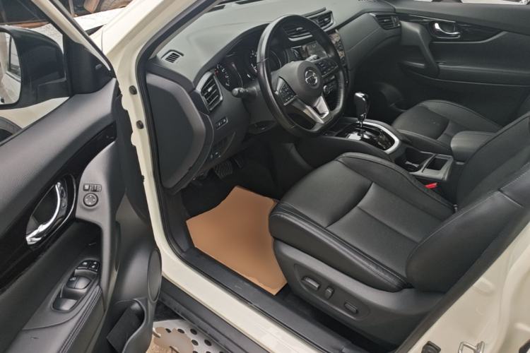Used Nissan X-Trail 2021 2.0L CVT 2WD XL ITS SmartConnect Comfort Edition Driver Seat