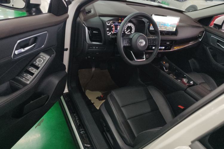 Used Nissan X-Trail 2021 VC-Turbo 300 CVT 2WD Luxury Edition Driver Seat