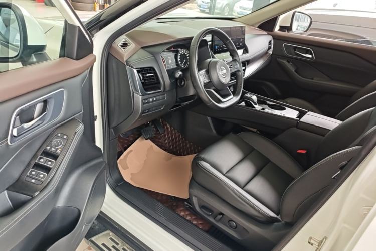 Used Nissan X-Trail 2021 VC-Turbo 300 CVT 2WD Luxury Edition Driver Seat
