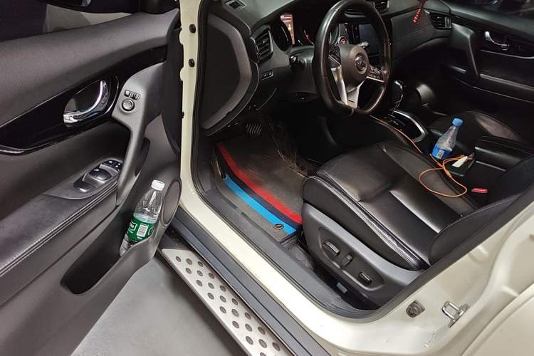 Used Nissan X-Trail 2021 2.0L CVT 2WD XL Premium Commemorative Edition Driver Seat