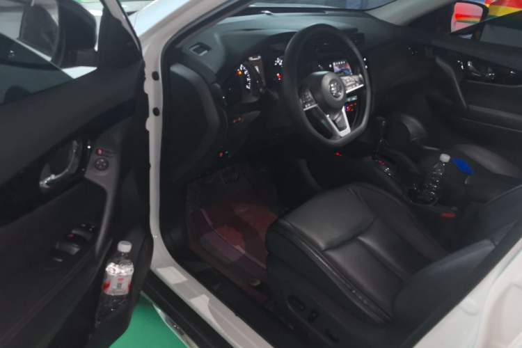 Used Nissan X-Trail 2021 2.0L CVT 2WD XL Premium Commemorative Edition Driver Seat