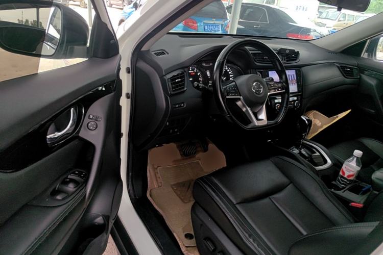Used Nissan X-Trail 2021 2.0L CVT 2WD XL Premium SmartConnect Deluxe Edition Driver Seat