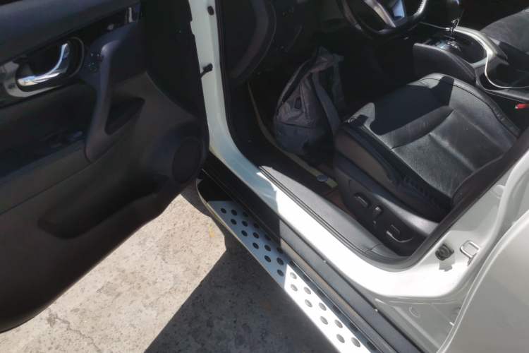 Used Nissan X-Trail 2021 2.0L CVT 2WD XL ITS SmartConnect Comfort Edition Driver Seat