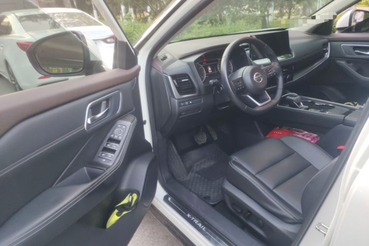 Used Nissan X-Trail 2021 VC-Turbo 300 CVT 2WD Luxury Edition Driver Seat