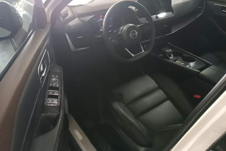 Used Nissan X-Trail 2021 VC-Turbo 300 CVT 2WD Luxury Edition Driver Seat