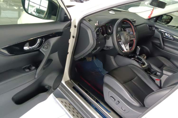 Used Nissan X-Trail 2021 2.0L CVT 2WD XL Premium Commemorative Edition Driver Seat