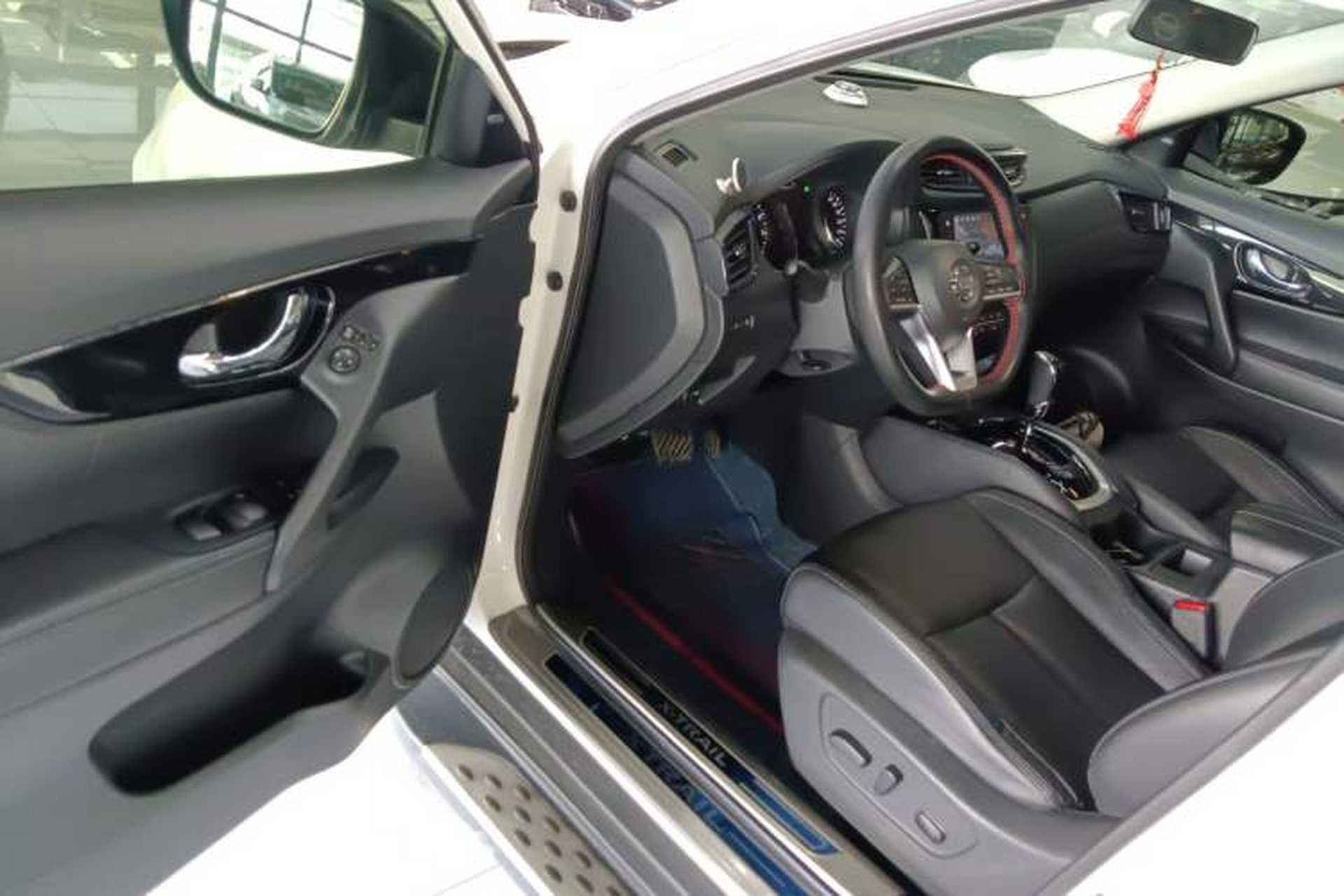 Used Nissan X-Trail 2021 2.0L CVT 2WD XL Premium Commemorative Edition Driver Seat