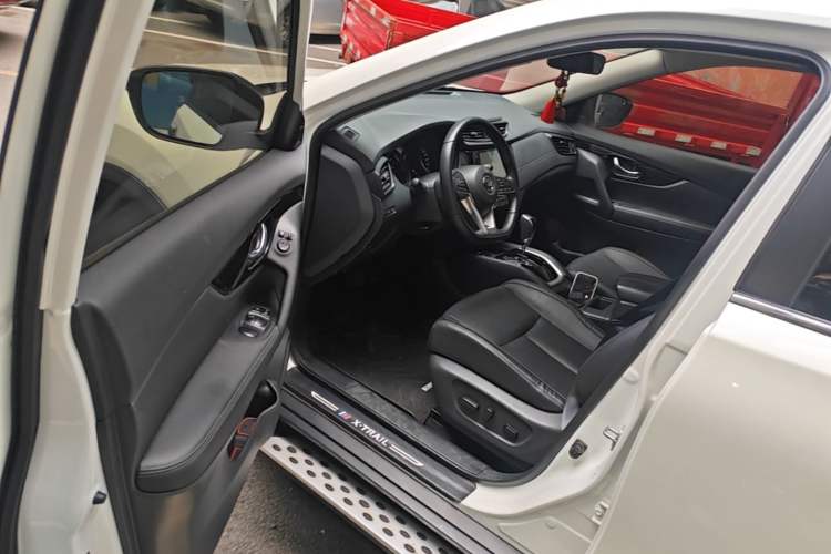 Used Nissan X-Trail 2021 2.0L CVT 2WD XL ITS Comfort Commemorative Edition Driver Seat