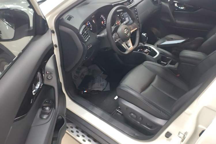 Used Nissan X-Trail 2021 2.0L CVT 2WD XL ITS Comfort Commemorative Edition Driver Seat
