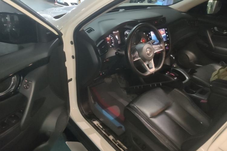 Used Nissan X-Trail 2021 2.0L CVT 2WD XL Premium SmartConnect Deluxe Edition Driver Seat