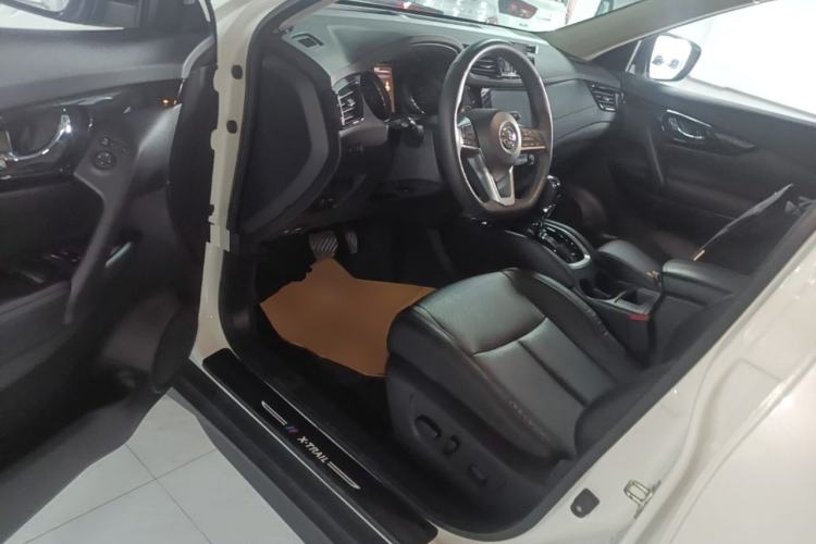 Used Nissan X-Trail 2021 2.0L CVT 2WD XL Premium Commemorative Edition Driver Seat