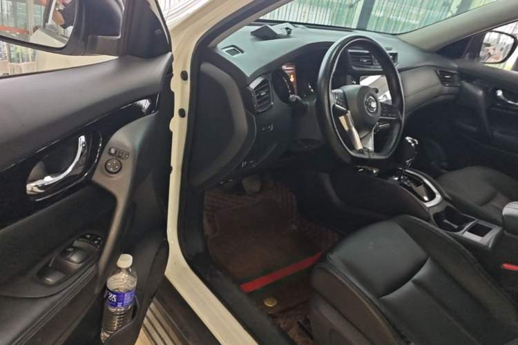 Used Nissan X-Trail 2021 2.0L CVT 2WD XL ITS SmartConnect Comfort Edition Driver Seat