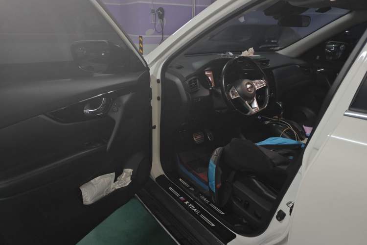Used Nissan X-Trail 2021 2.0L CVT 2WD XL ITS Comfort Commemorative Edition Driver Seat