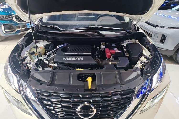 Used Nissan X-Trail 2021 VC-Turbo 300 CVT 2WD Luxury Edition 7-Seater Engine Bay