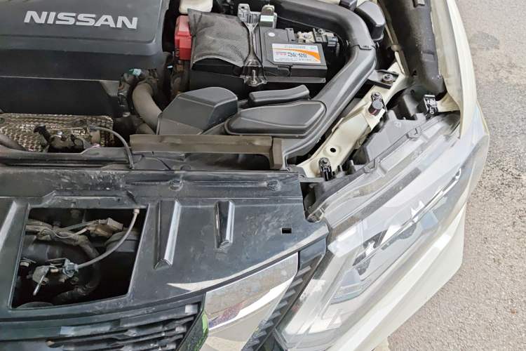 Used Nissan X-Trail 2021 2.5L CVT 4WD XL ITS 3-Row Luxury Flagship Edition Engine Bay Left