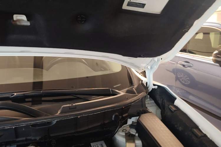 Used Nissan X-Trail 2021 2.0L CVT 2WD XL Premium SmartConnect Deluxe Edition Engine Bay Left