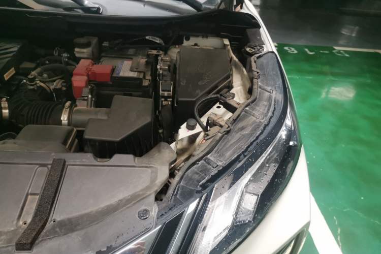 Used Nissan X-Trail 2021 VC-Turbo 300 CVT 2WD Luxury Edition Engine Bay Left