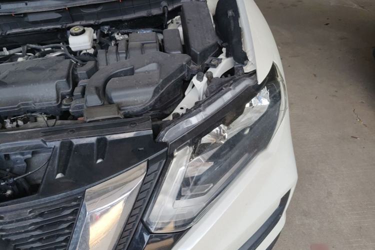 Used Nissan X-Trail 2021 2.0L CVT 2WD XE Fashion Edition Engine Bay Left
