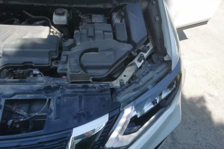 Used Nissan X-Trail 2021 2.0L CVT 2WD XL ITS SmartConnect Comfort Edition Engine Bay Left