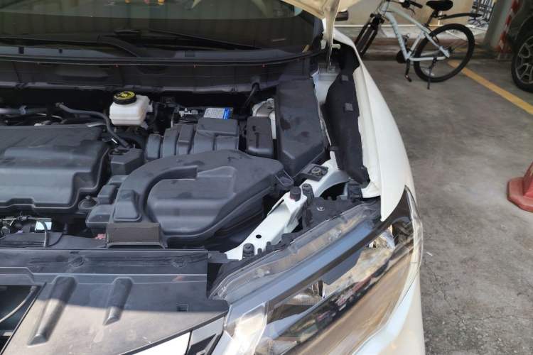 Used Nissan X-Trail 2021 2.0L CVT 2WD XL ITS Comfort Commemorative Edition Engine Bay Left